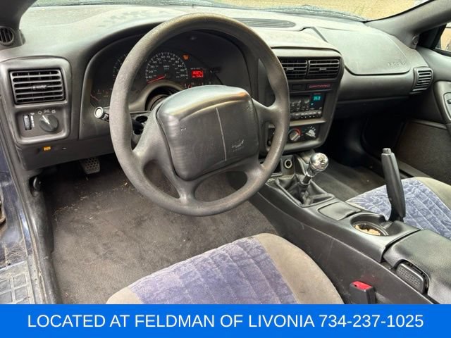 Used 2001 Chevrolet Camaro LT w/ Preferred Equipment Group 1 RWD image 7