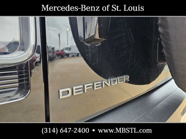 Used 2025 Land Rover Defender 110 V8 AWD/4WD image 11