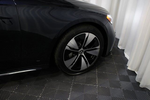 New 2026 Mercedes-Benz E 350 4MATIC Sedan image 10