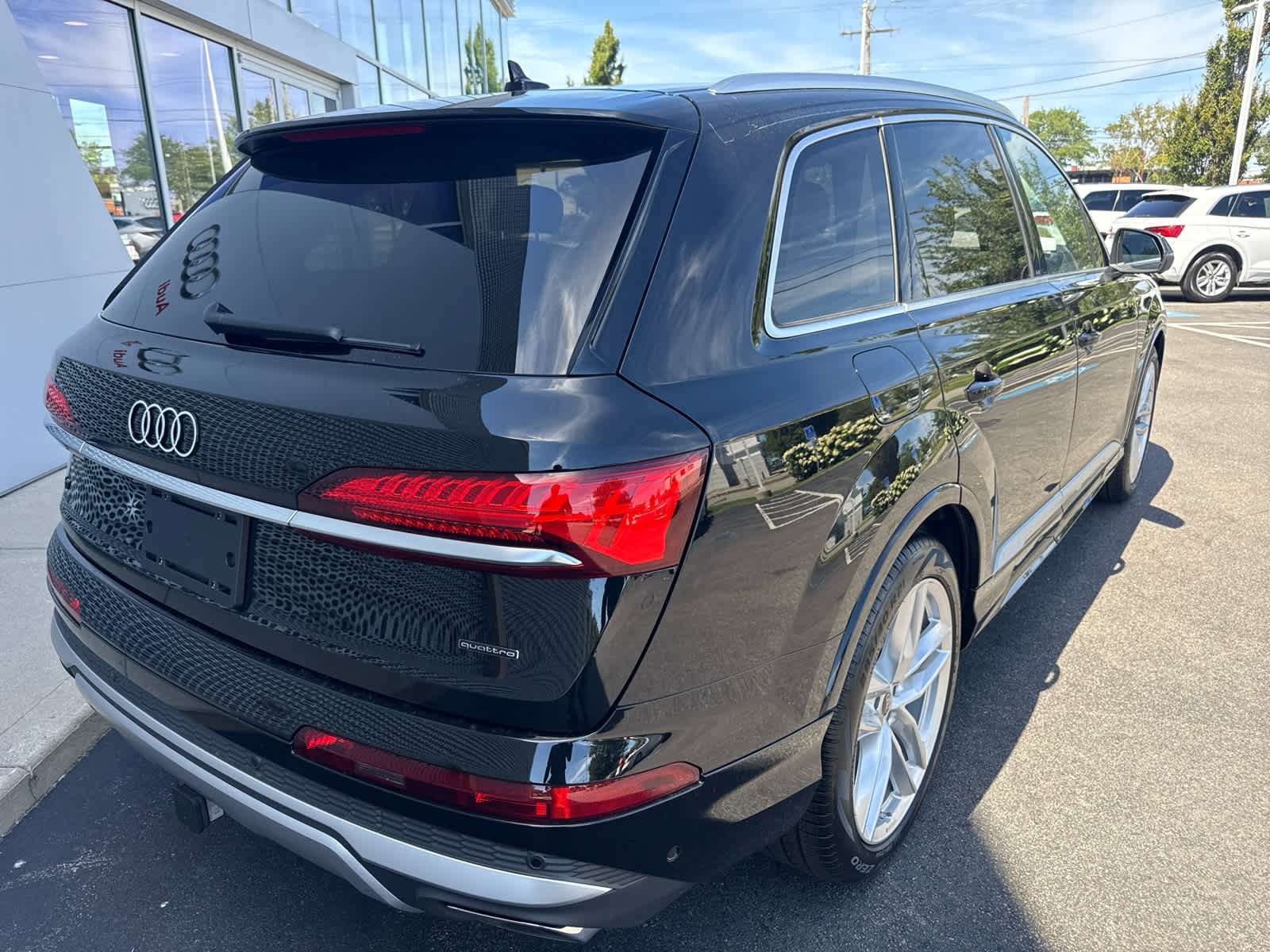New 2025 Audi Q7 3.0T Premium Plus image 8