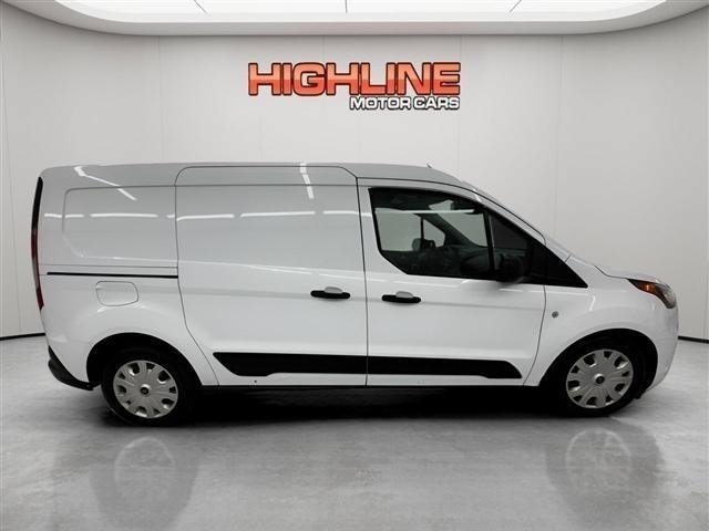 Used 2022 Ford Transit Connect XLT FWD image 4