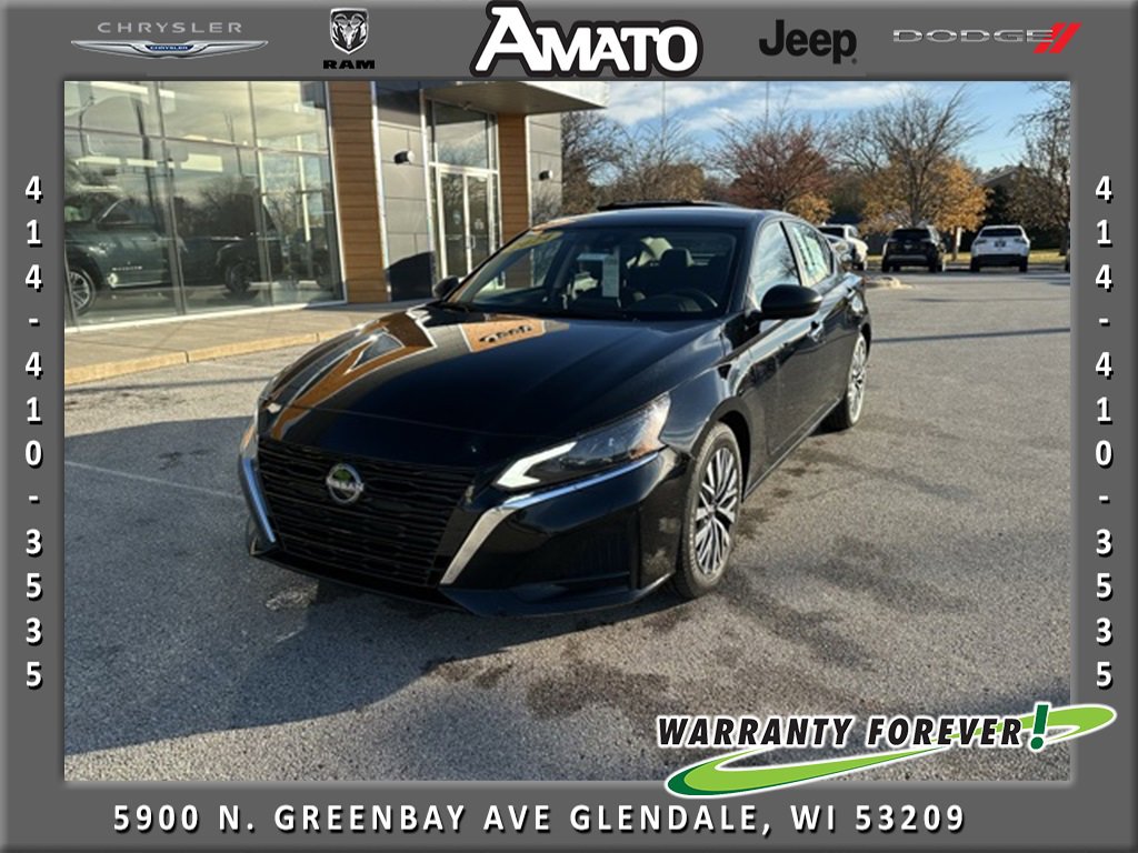 Used 2024 Nissan Altima 2.5 SV