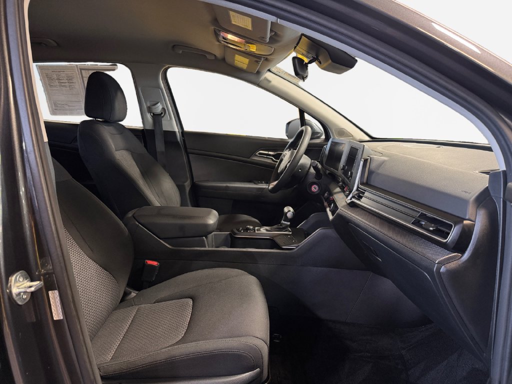 Certified 2023 Kia Sportage LX AWD/4WD image 26