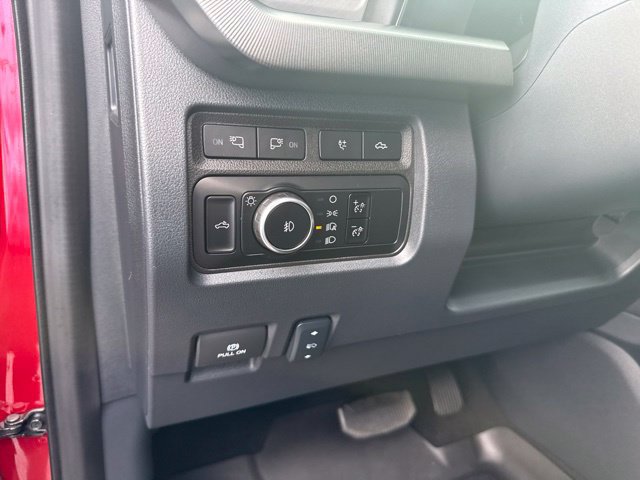 Used 2024 Ford F250 Platinum AWD/4WD image 21