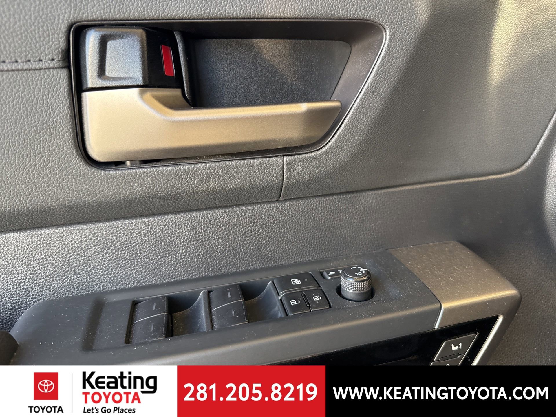 Used 2022 Toyota Tundra Limited image 9