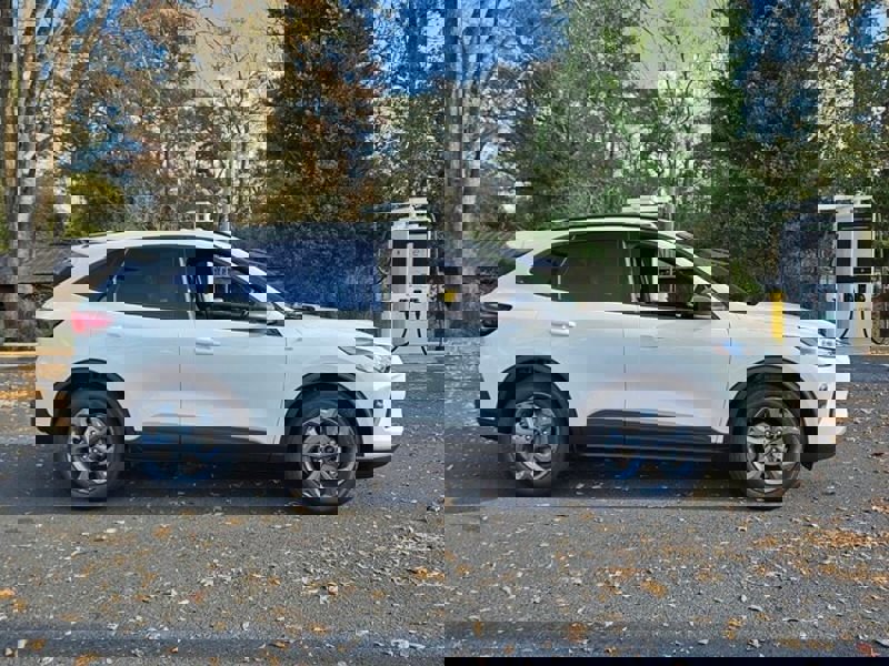 New 2026 Ford Escape ST-Line w/ Tech Pack #1 image 16