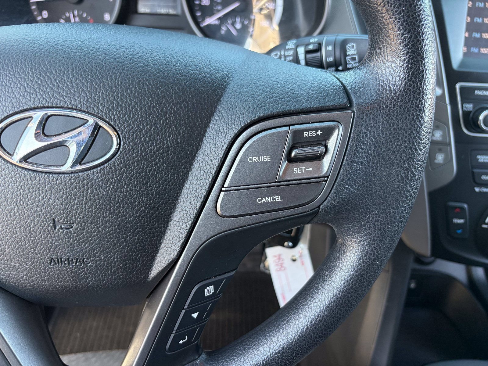 Used 2017 Hyundai Santa Fe Sport FWD image 26