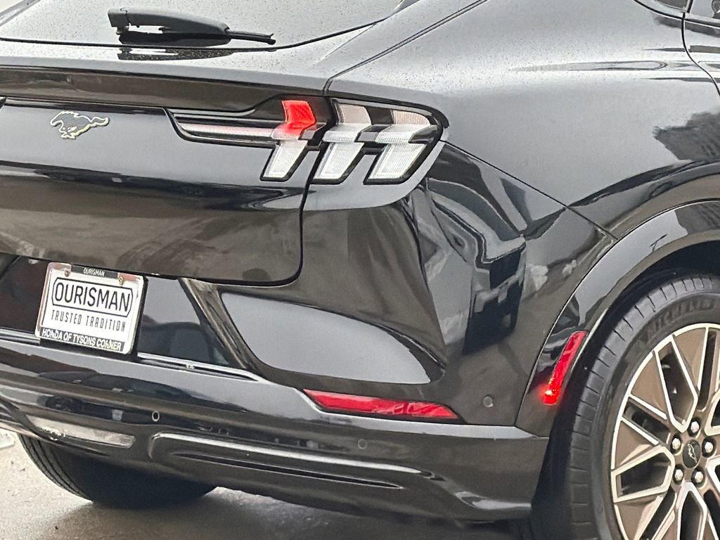 Used 2024 Ford Mustang Mach-E Premium image 8