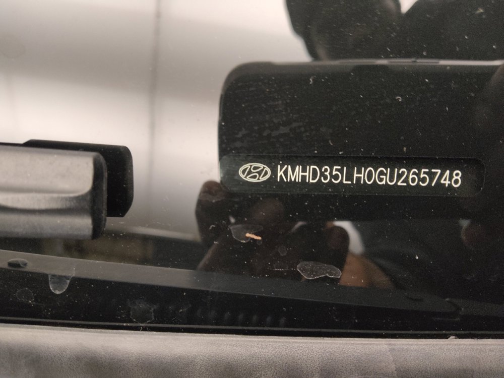 Used 2016 Hyundai Elantra GT image 33