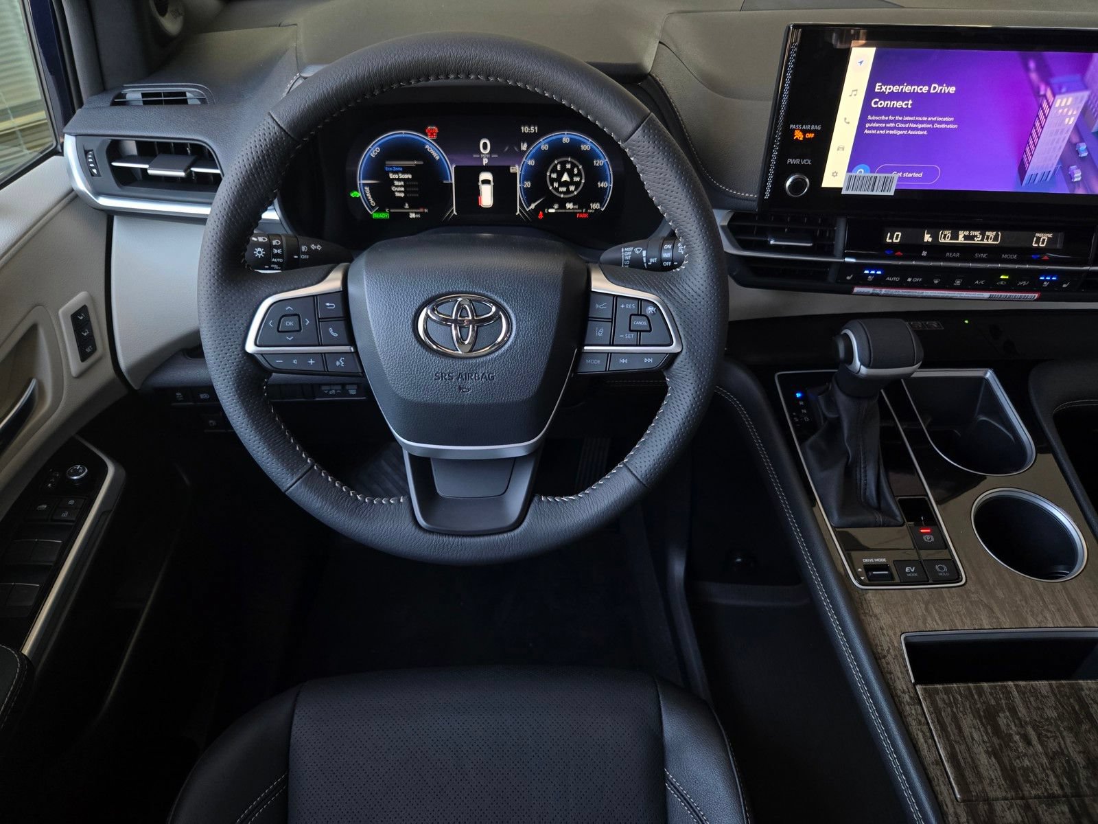 Certified 2026 Toyota Sienna Limited FWD image 14