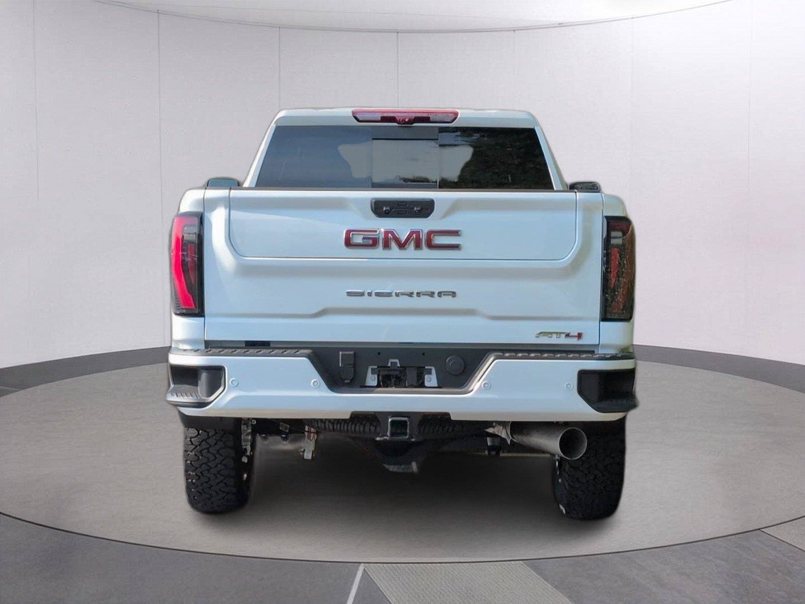 New 2026 GMC Sierra 2500 AT4 w/ AT4 Premium Plus Package AWD/4WD image 4