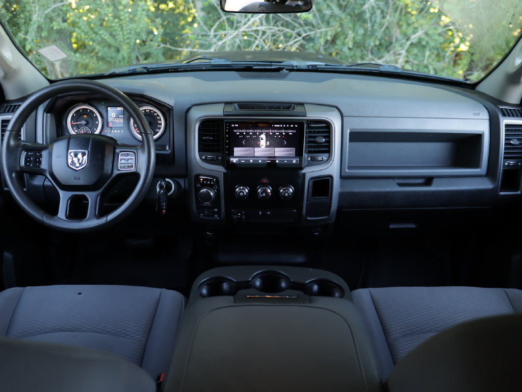 Used 2019 RAM 1500 ST w/ SXT Plus Group AWD/4WD image 18