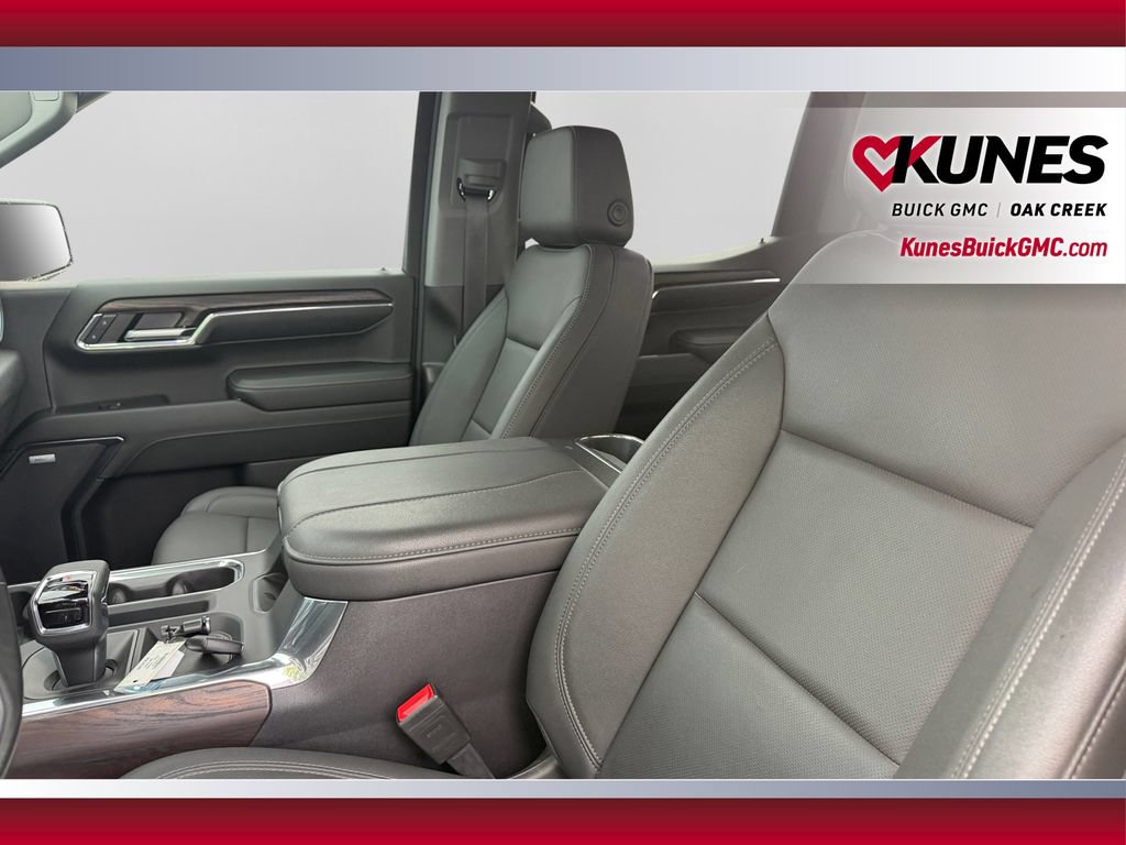 Used 2024 GMC Sierra 1500 SLT w/ SLT Premium Plus Package AWD/4WD image 23
