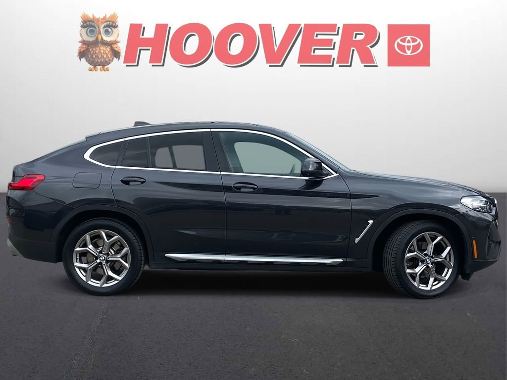 Used 2022 BMW X4 xDrive30i w/ Parking Assistance Package image 2