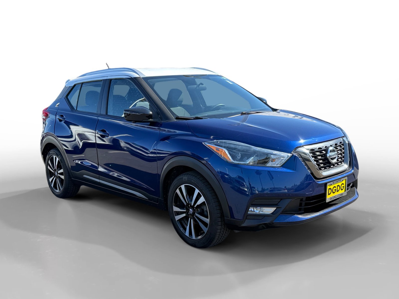 Used 2019 Nissan Kicks SR FWD image 7