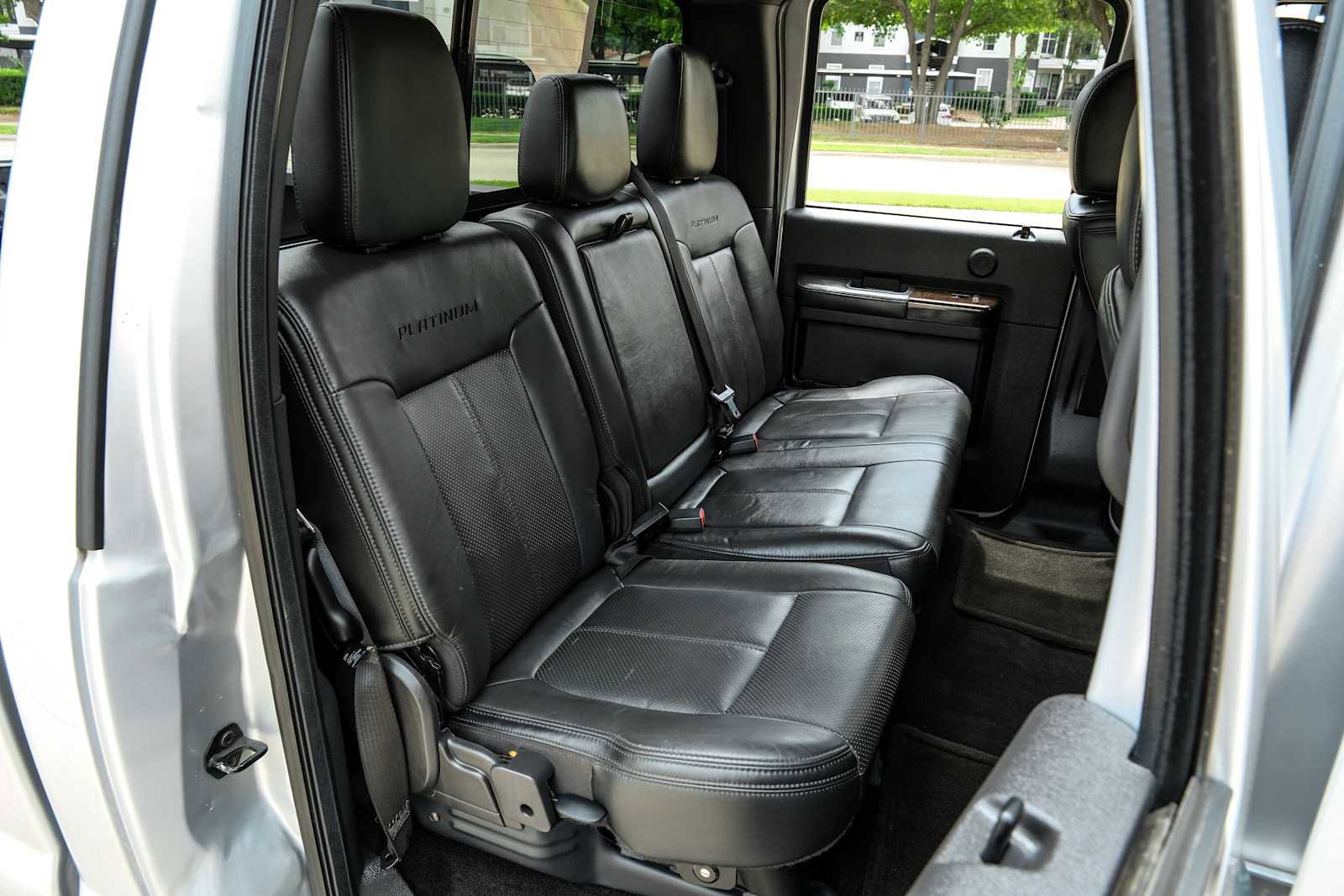 Used 2016 Ford F250 Platinum w/ FX4 Off-Road Package AWD/4WD image 37