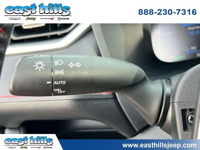 Used 2024 Toyota RAV4 XSE w/ Premium Package image 25