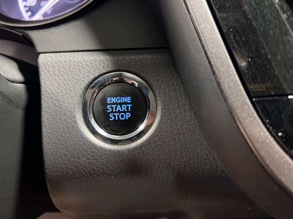 Used 2024 Toyota Camry SE image 27