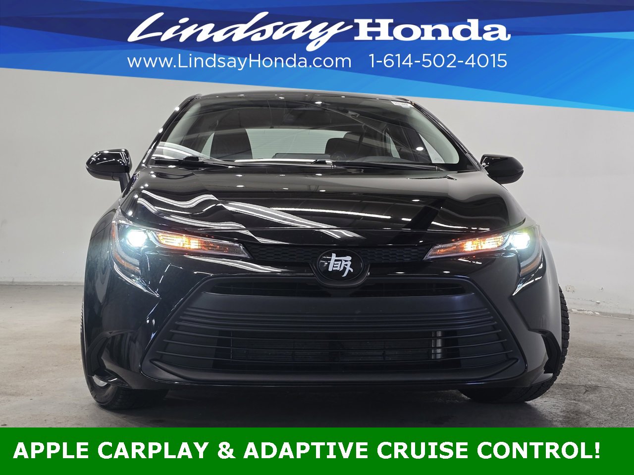 Used 2025 Toyota Corolla LE image 2