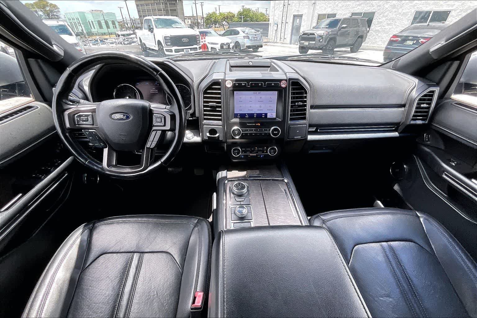 Used 2021 Ford Expedition Limited AWD/4WD image 10