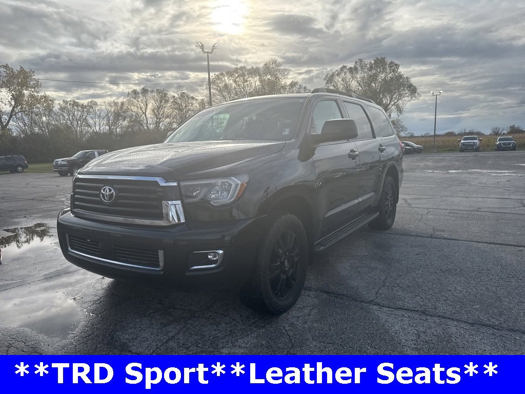 Used 2020 Toyota Sequoia SR5 image 3