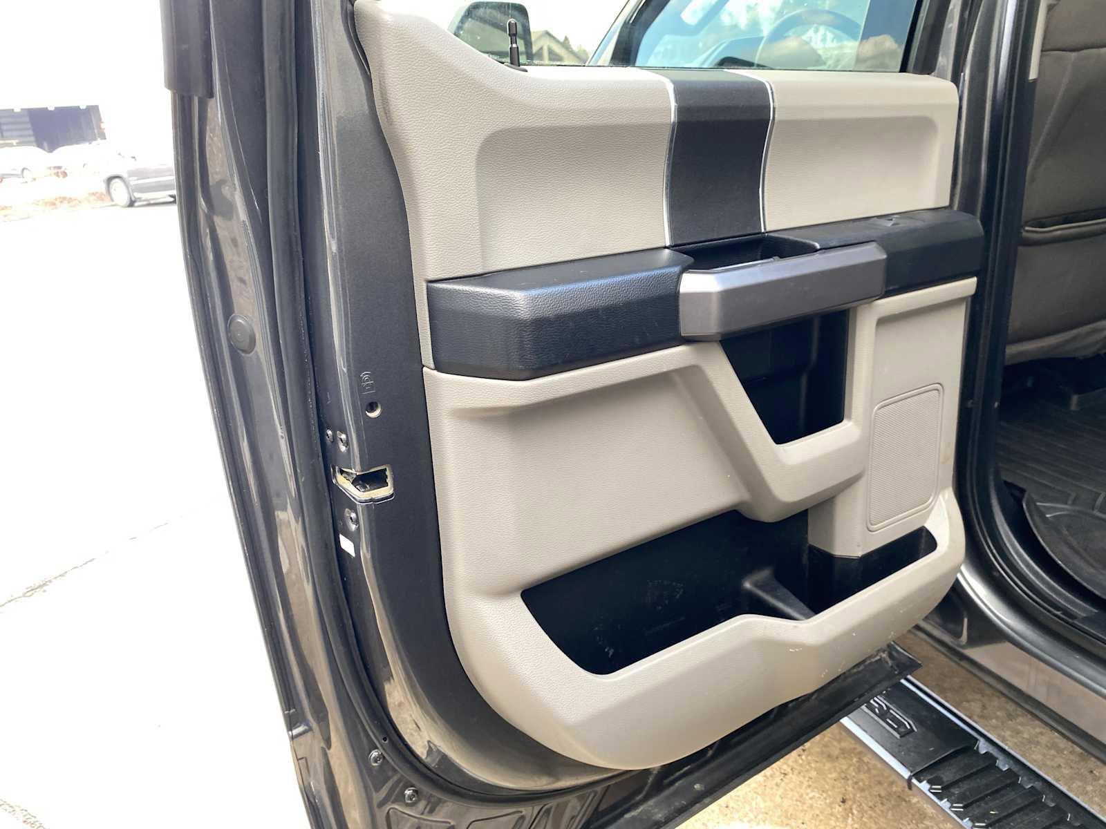 Used 2020 Ford F250 XLT AWD/4WD image 33