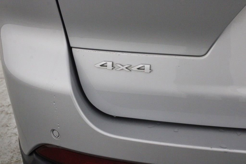 Used 2024 Jeep Grand Cherokee L Limited w/ Luxury Tech Group II image 46