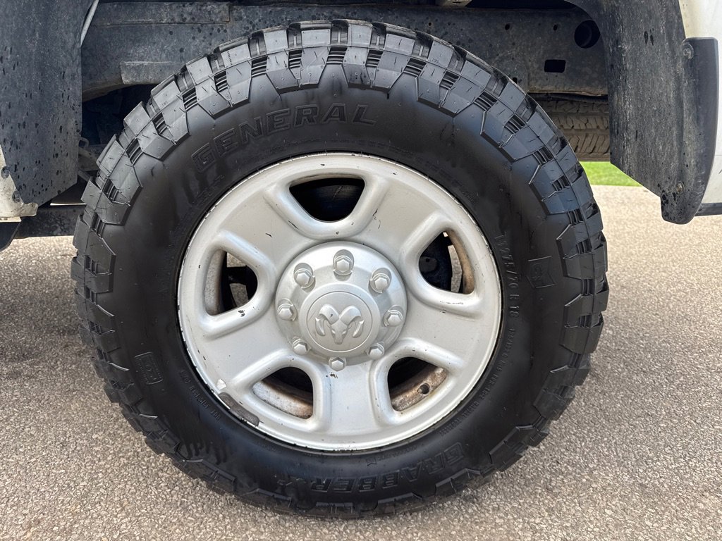 Used 2014 RAM 2500 ST AWD/4WD image 10
