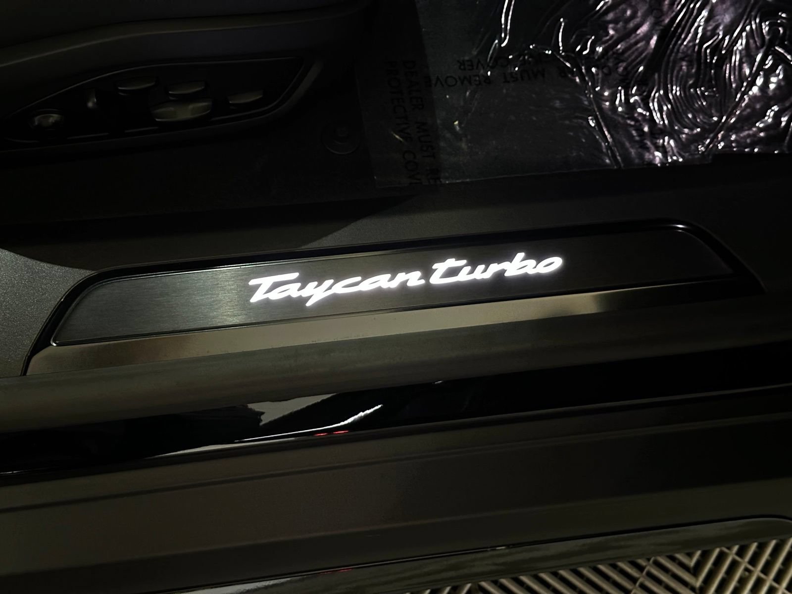 Used 2020 Porsche Taycan Turbo AWD/4WD image 23