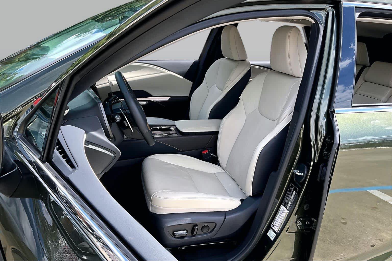 Used 2026 Lexus RX 350 Premium Plus w/ Convenience Package FWD image 7