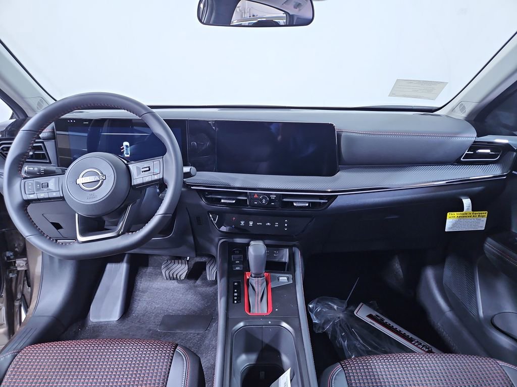 New 2025 Nissan Kicks SR image 12