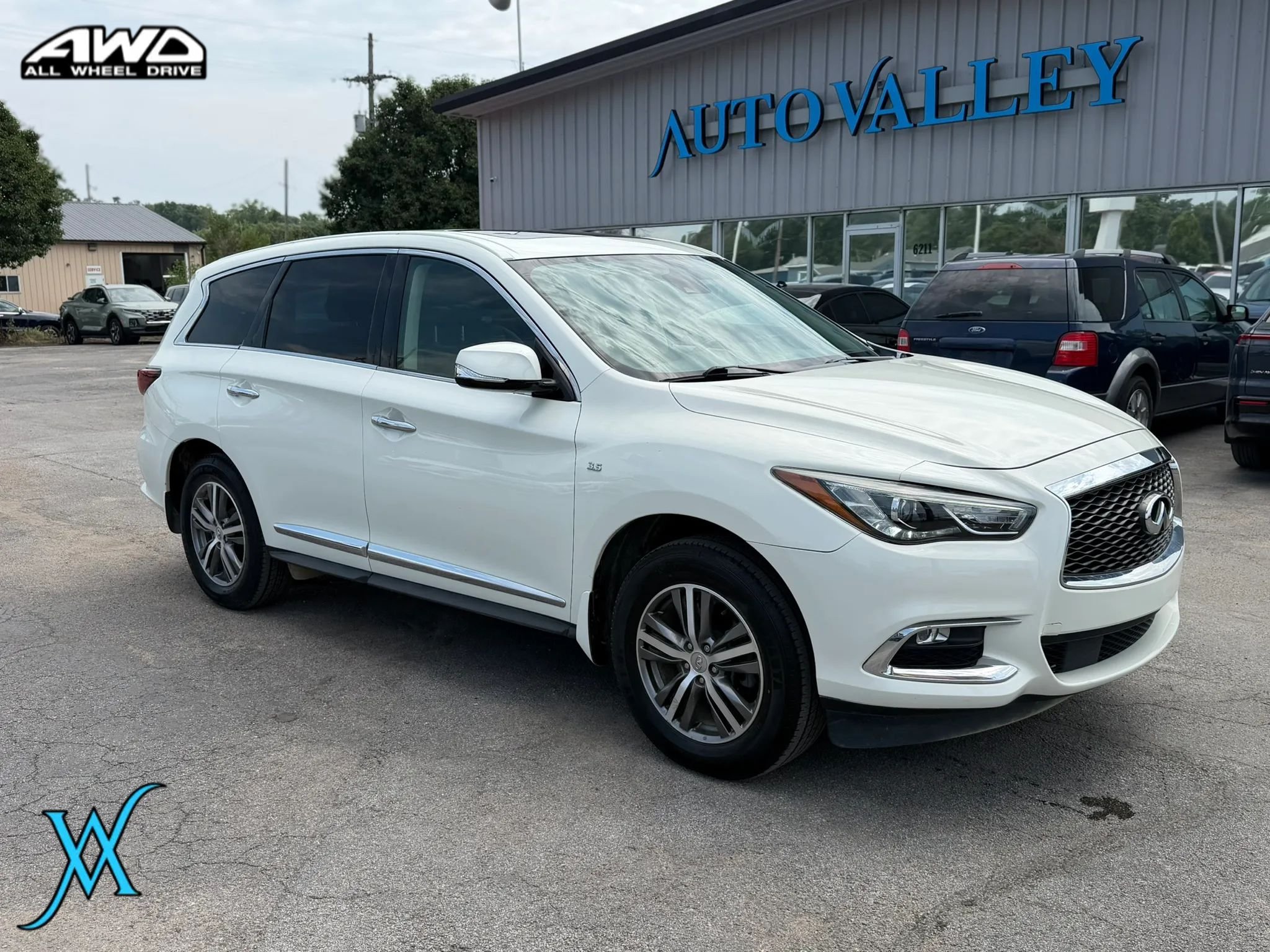 Used 2019 INFINITI QX60 Pure