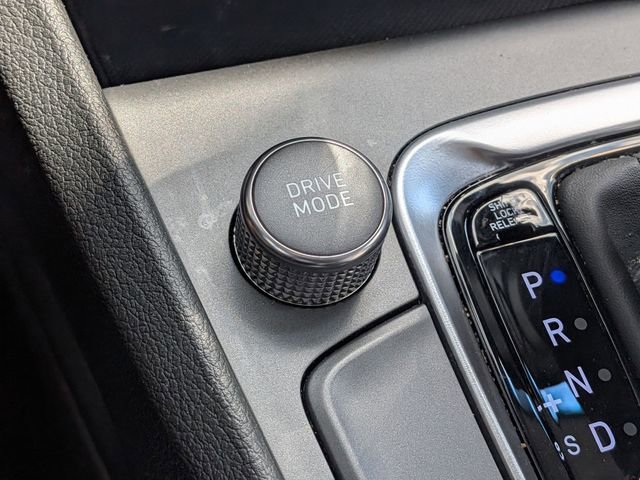 Used 2022 Hyundai Kona SEL AWD/4WD image 15