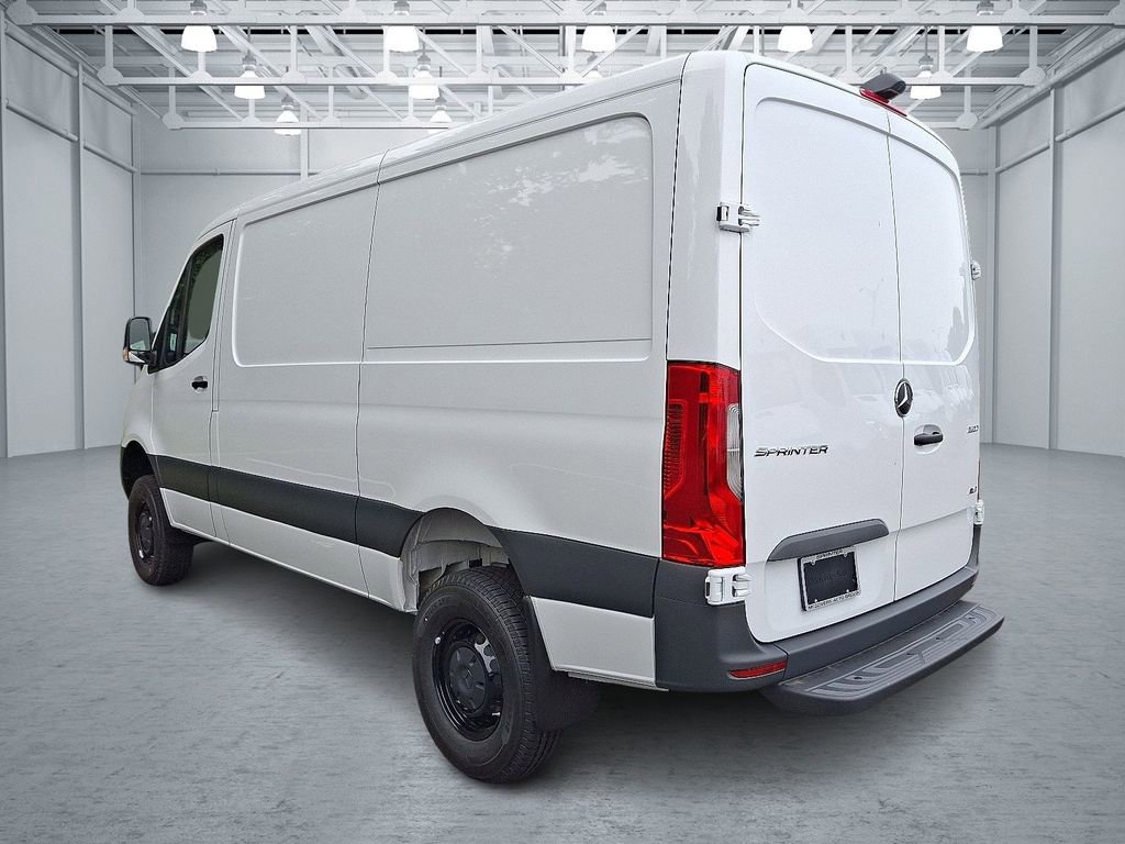 New 2025 Mercedes-Benz Sprinter 2500 image 4