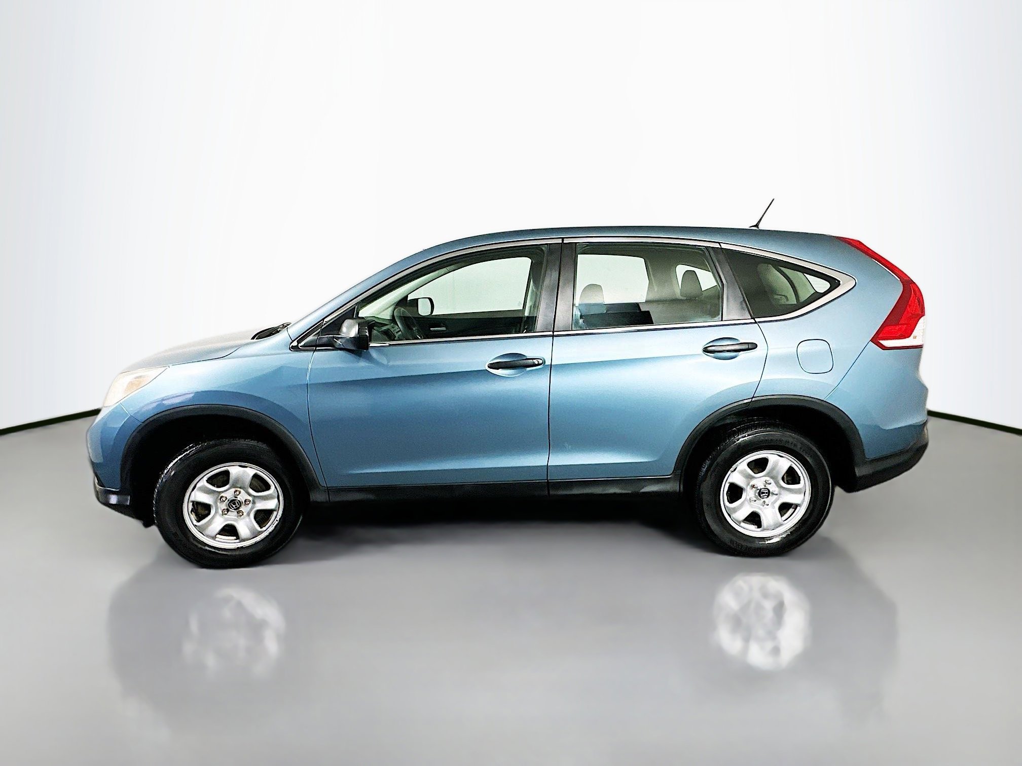 Used 2014 Honda CR-V LX image 4