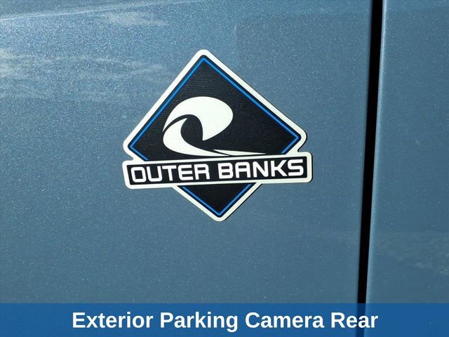Used 2025 Ford Bronco Outer Banks AWD/4WD image 8