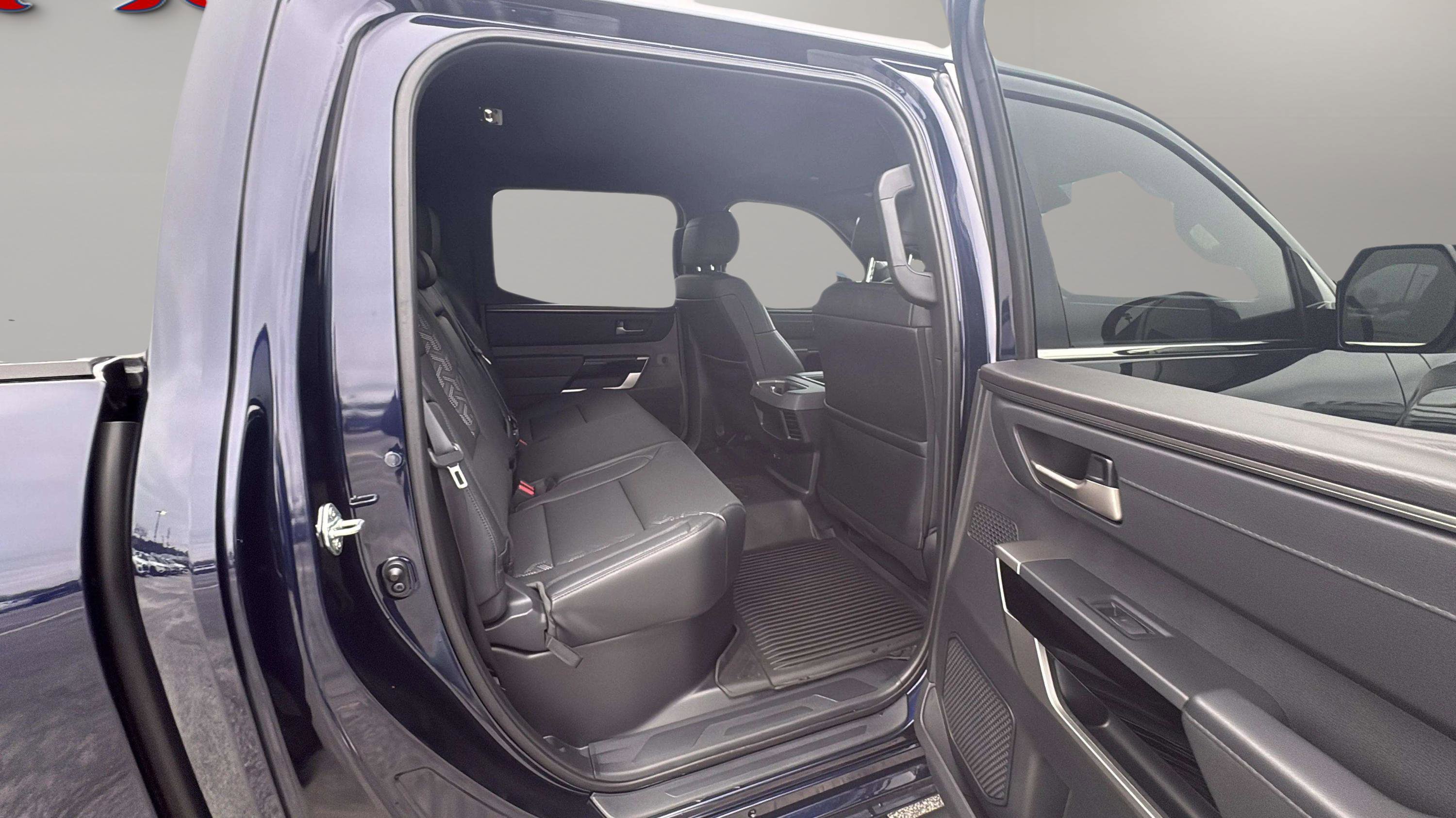 Used 2025 Toyota Tundra Limited image 16