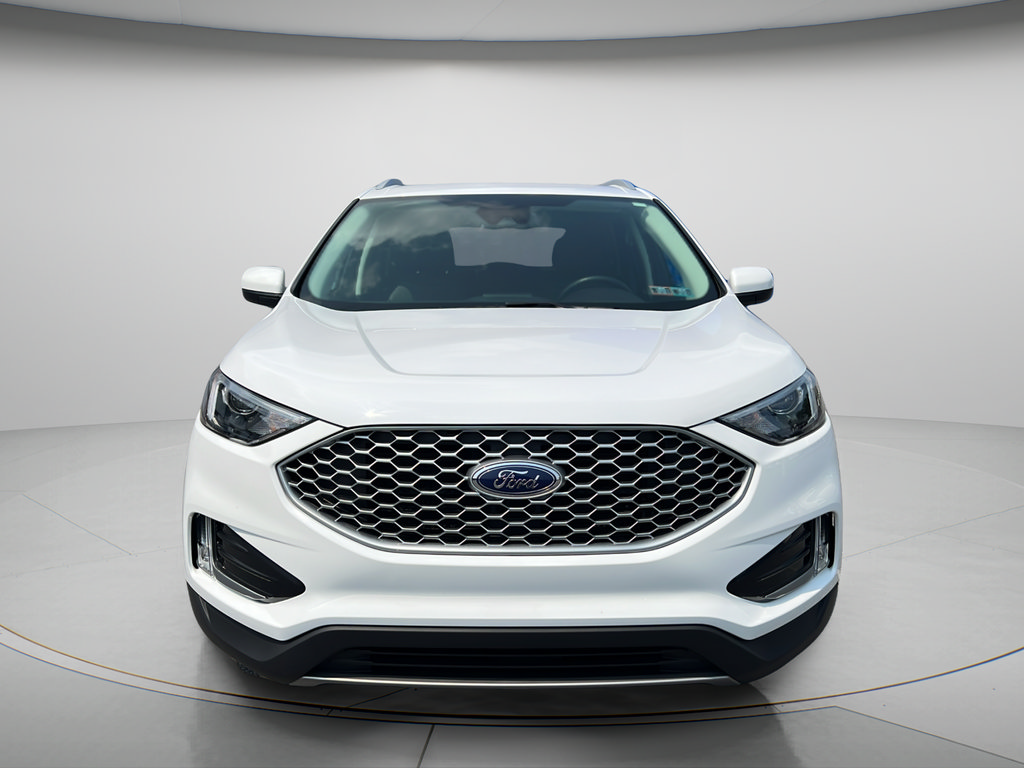 Used 2023 Ford Edge SEL w/ Convenience Package AWD/4WD image 2
