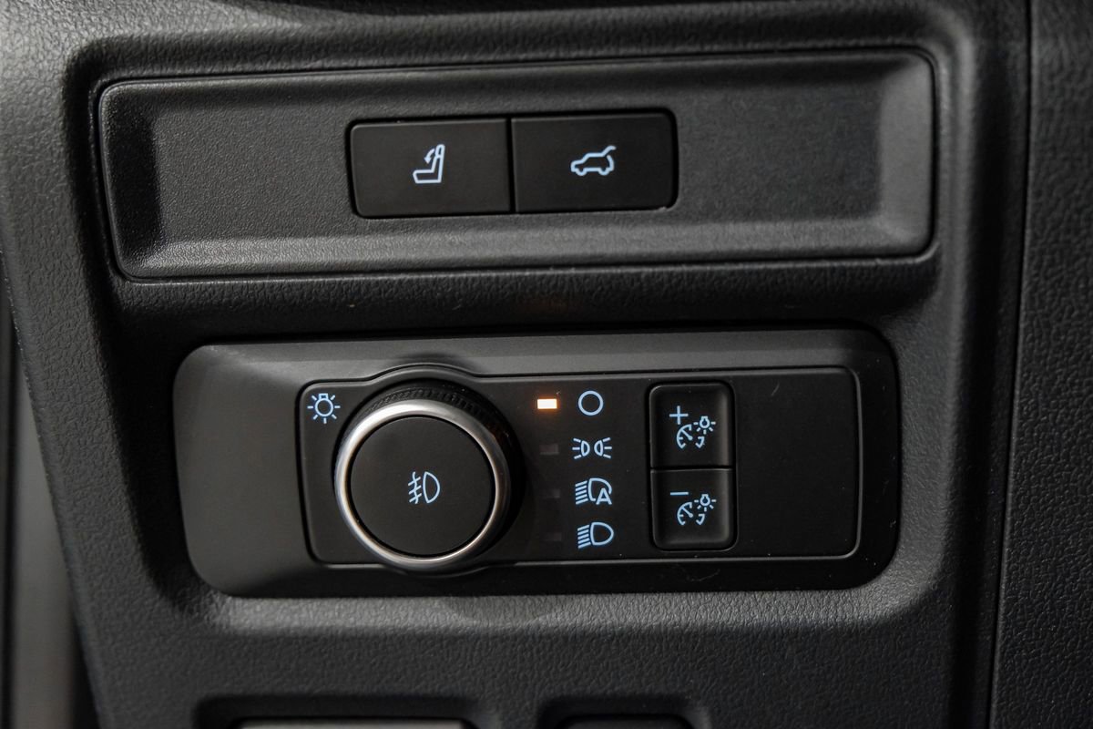 Used 2022 Ford Expedition Max Limited image 28