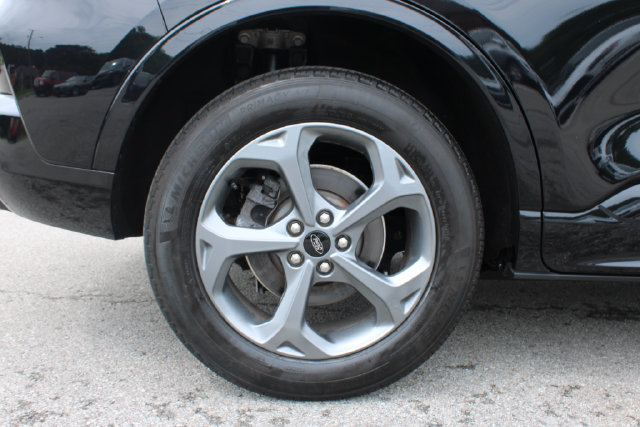 Used 2024 Ford Escape ST-Line w/ Tech Pack #1 AWD/4WD image 36