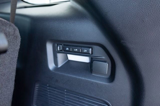 Used 2023 Ford Explorer Platinum w/ Technology Package image 33