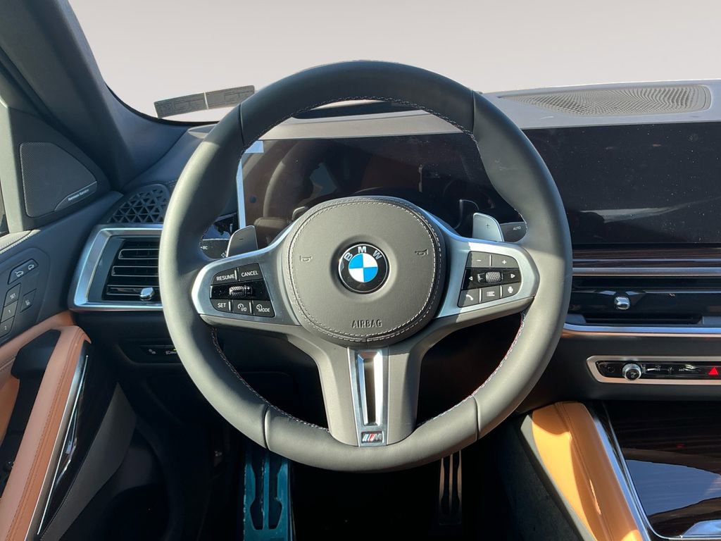 New 2026 BMW X6 M60i w/ Climate Comfort Package AWD/4WD image 12