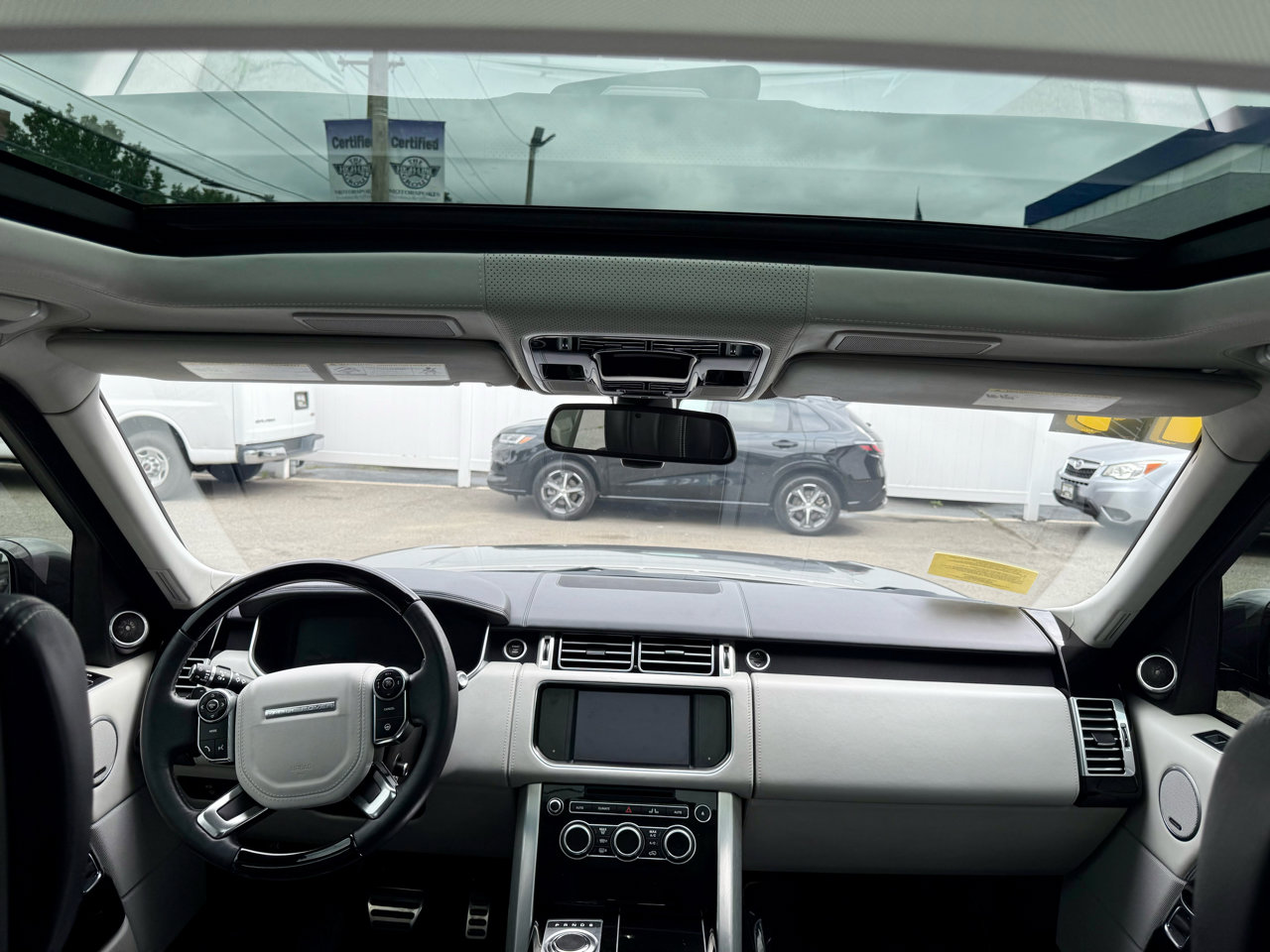 Used 2014 Land Rover Range Rover Autobiography AWD/4WD image 24