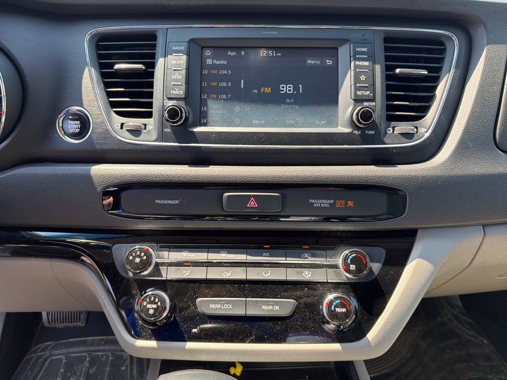 Used 2020 Kia Sedona EX image 10