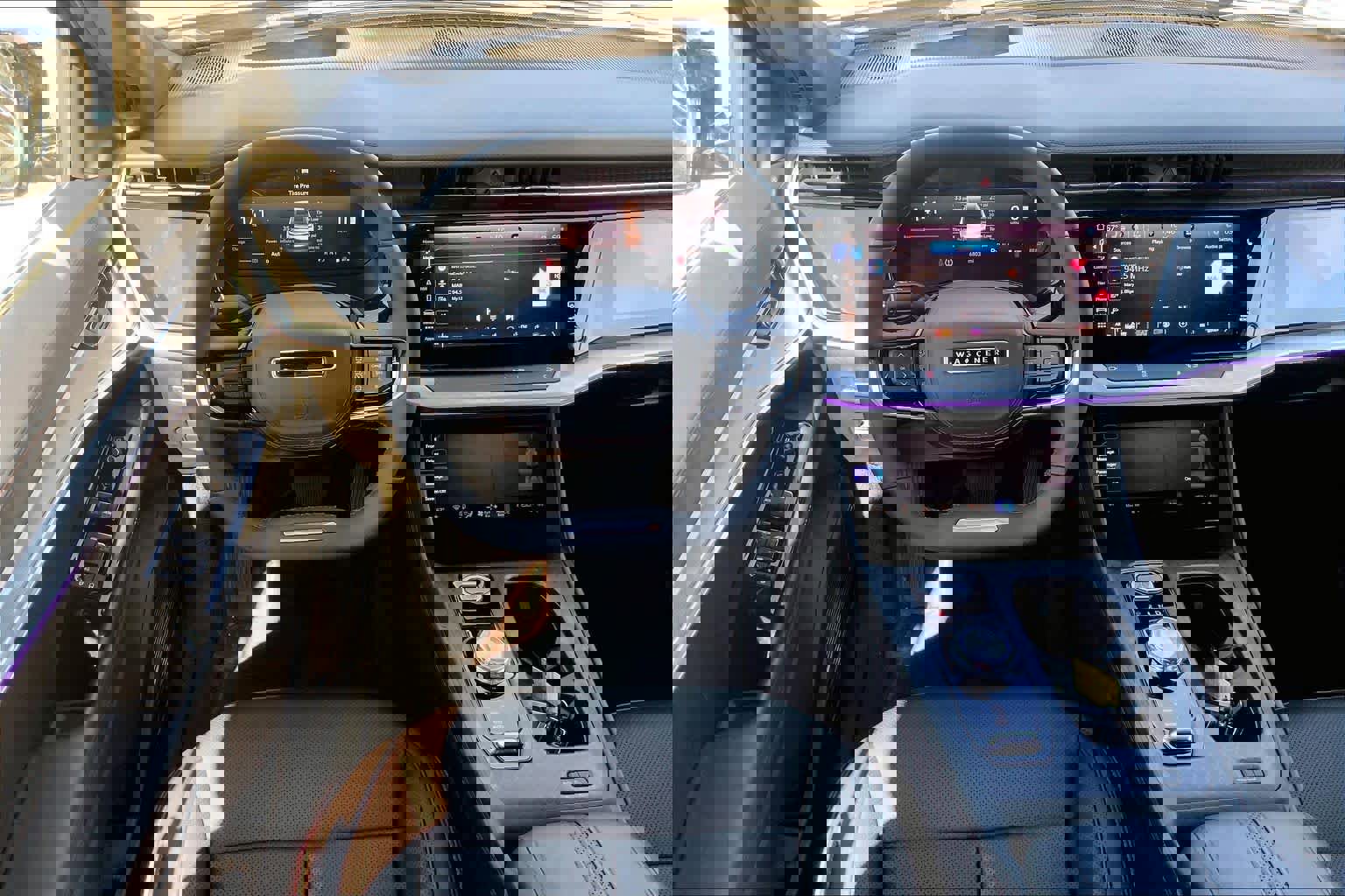 Used 2024 Jeep Wagoneer Launch Edition image 10