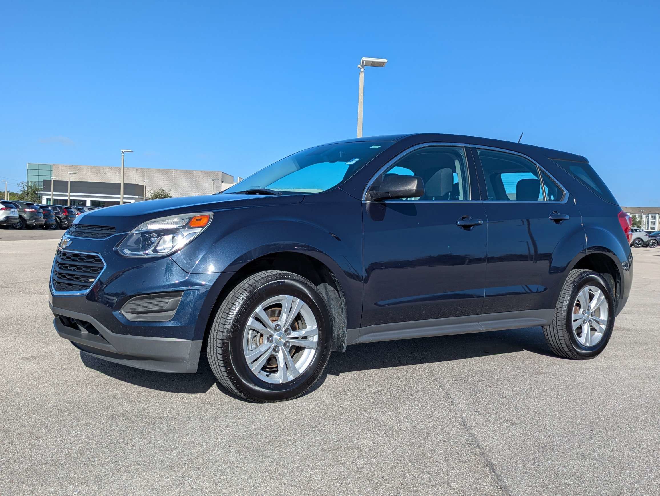 Used 2016 Chevrolet Equinox LS AWD/4WD image 8