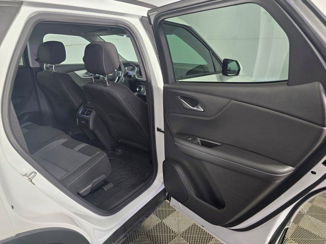 Certified 2024 Chevrolet Blazer LT w/ Convenience Package image 13
