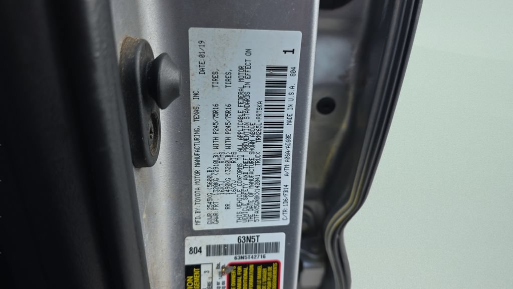Used 2019 Toyota Tacoma SR w/ SR Convenience Package RWD image 24