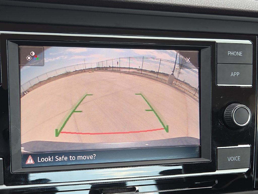 Used 2022 Volkswagen Jetta SE FWD image 18