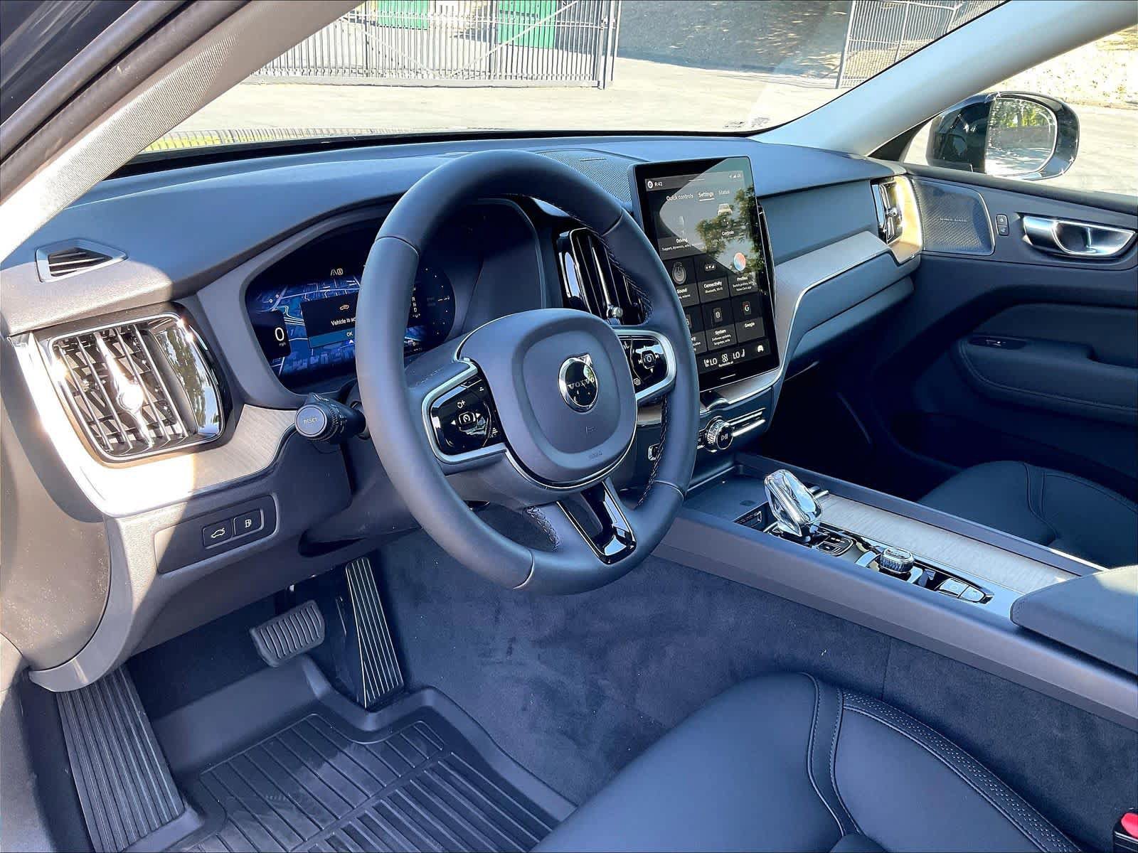 New 2026 Volvo XC60 T8 Plus w/ Climate Package AWD/4WD image 8